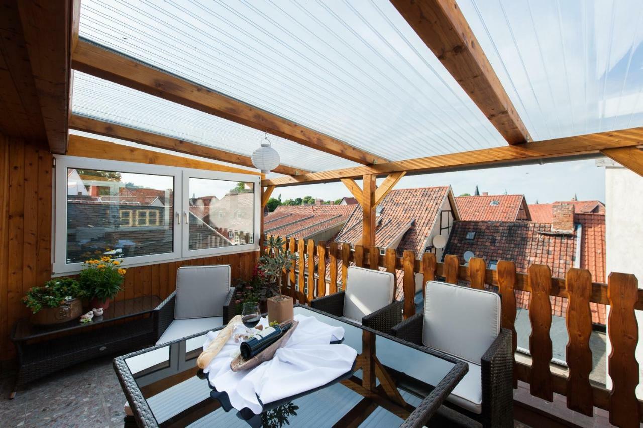 Ferienhaus Schlossgarten เควดลินบวร์ก ภายนอก รูปภาพ